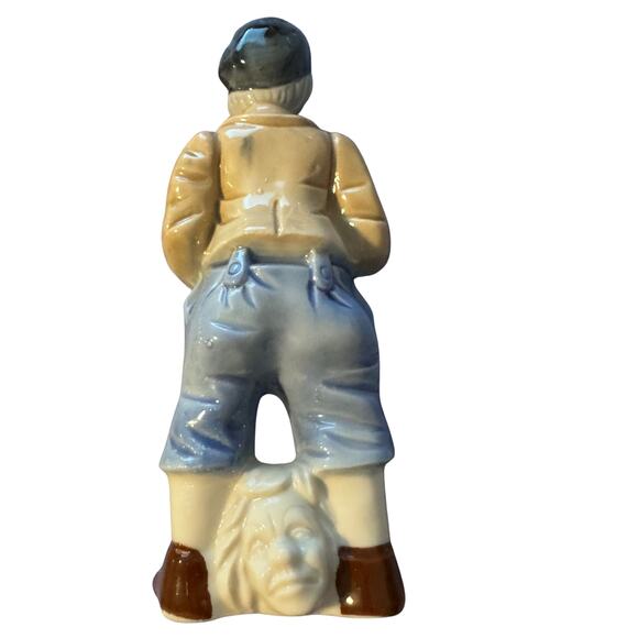 Vintage Porcelain Clown Figurine – 7” Ceramic Masked Face Circus Collectible - Picture 12 of 14